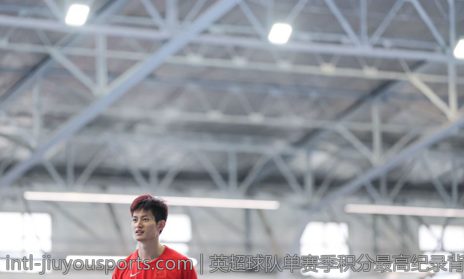 英超球队单赛季积分最高纪录背后故事