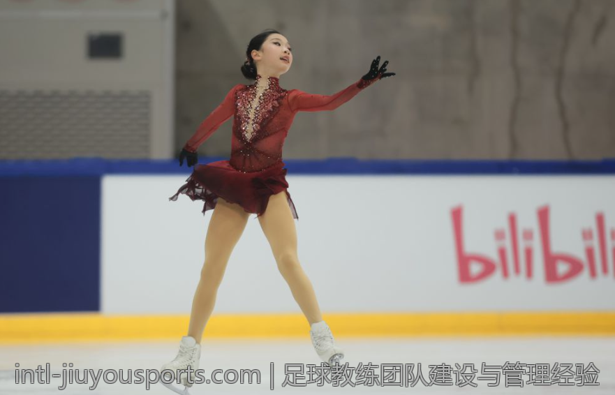 足球教练团队建设与管理经验