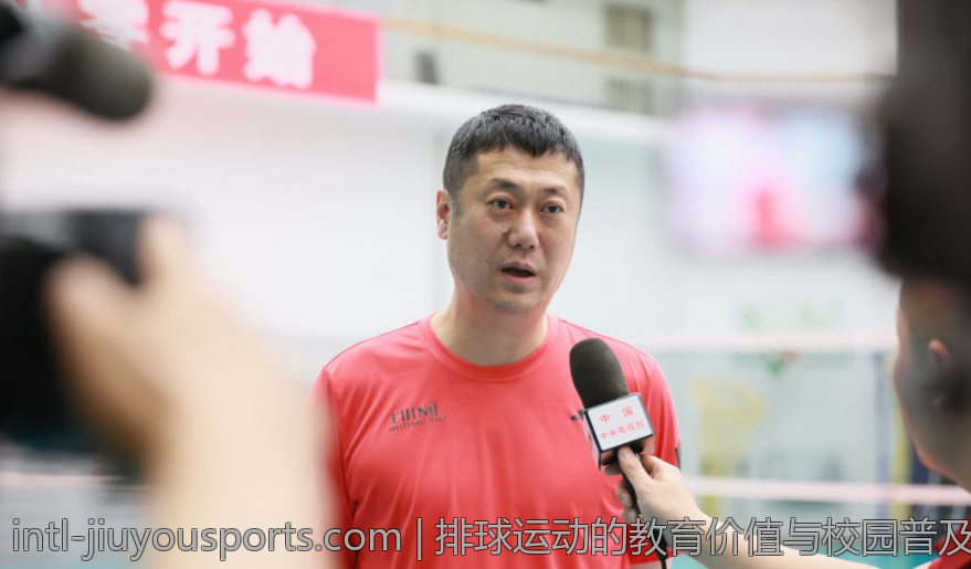 排球运动的教育价值与校园普及方案探讨